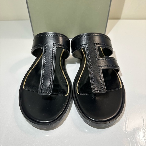 NEW Tom Ford T F Logo Black Leather Sandal Flat 37 - Picture 5 of 12